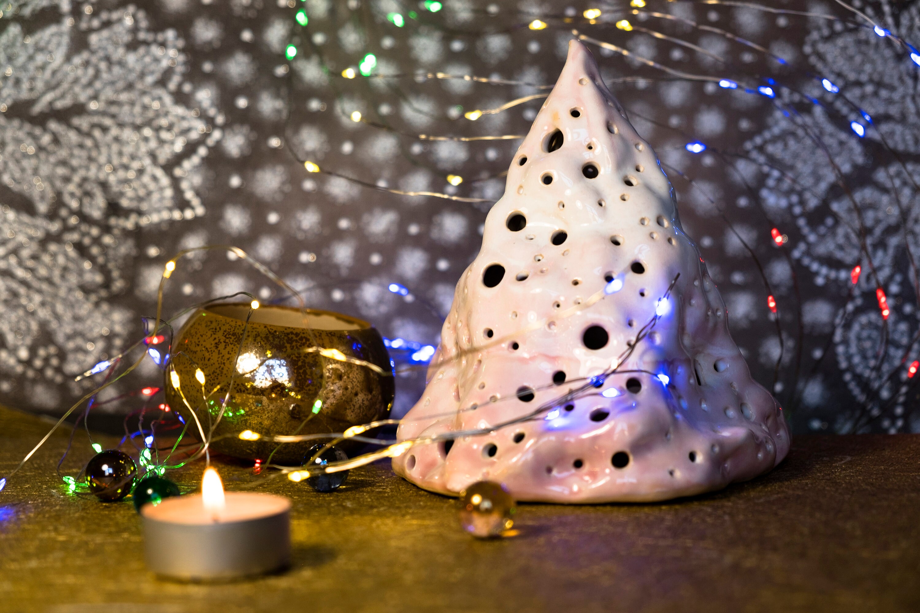 Christmas pink ceramic tea light holder. Adorable Christmas Etsy