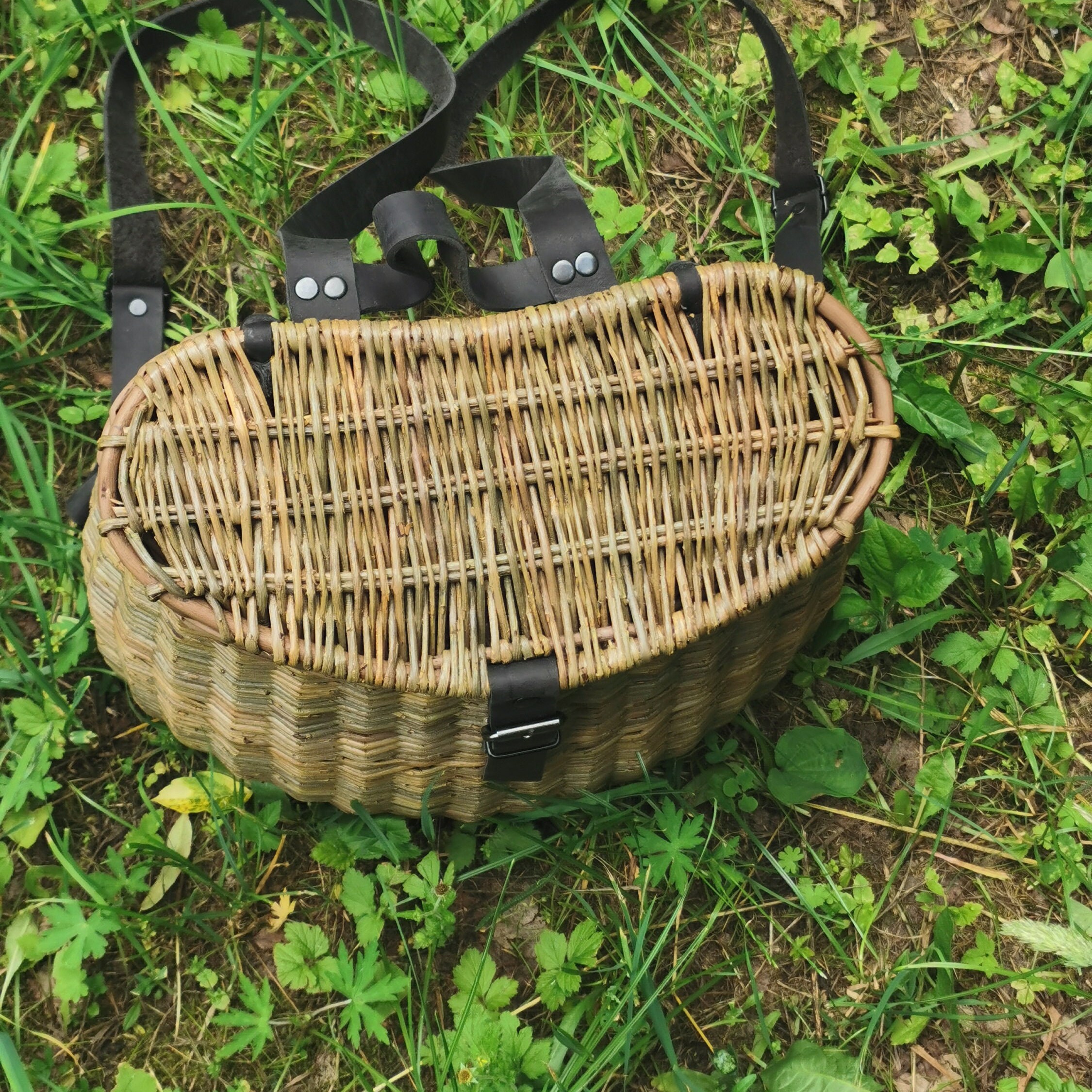 Street Level Stella Wicker Basket Backpack with a leather flap The Stella Backpack – Riviera Equisports main image 3