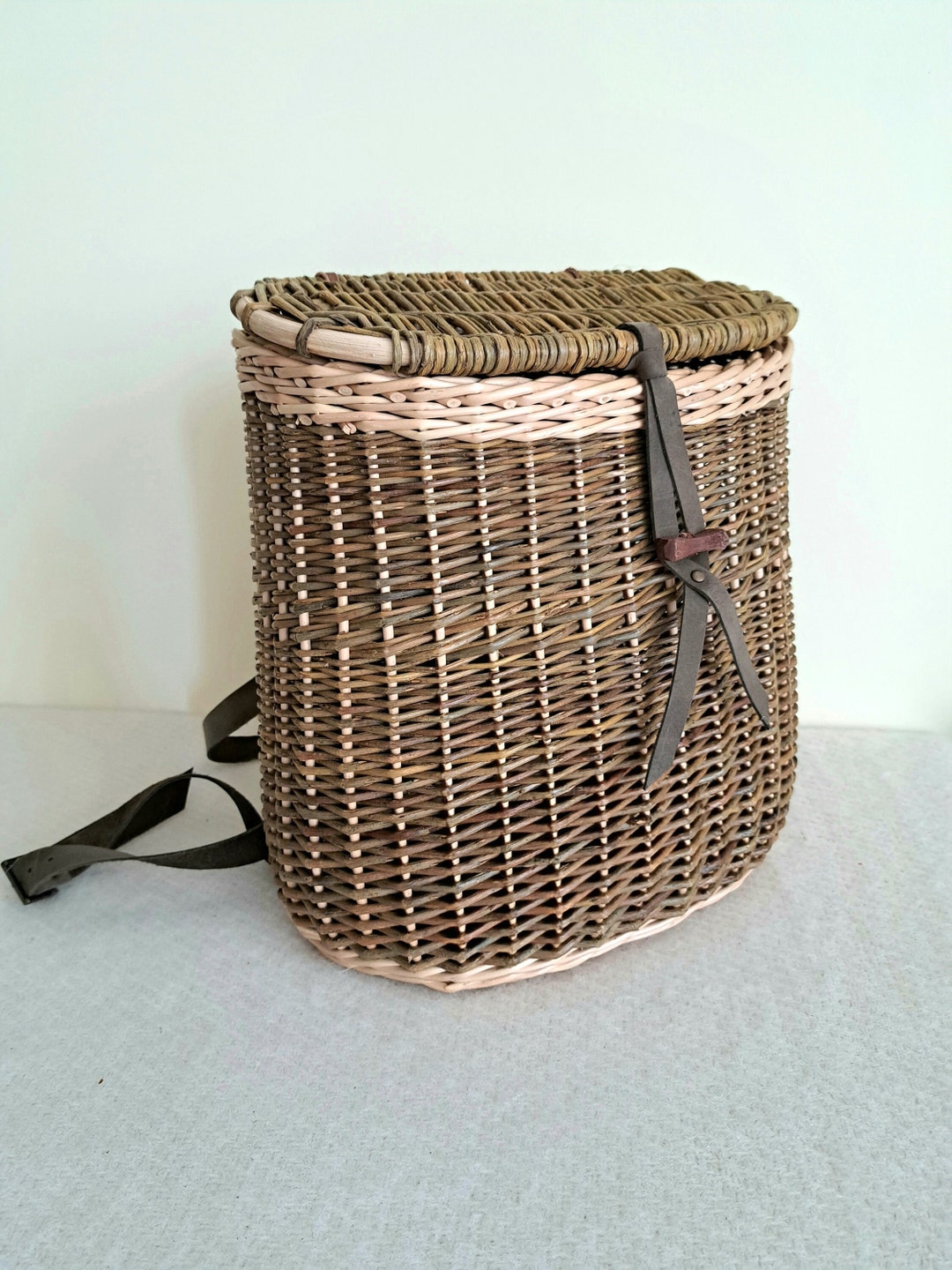 Wicker Backpack, Foraging Basket With Durable Leather Straps, Hiking