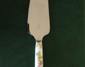 Vintage cake server, Art Nouveau style cake spatula, metal pizza server, housewarming gift, kitchen utensil