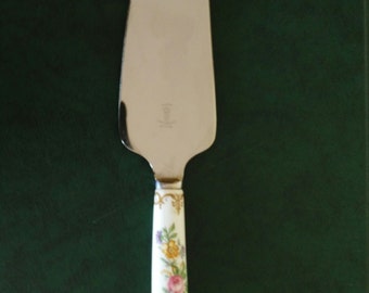 Vintage cake, pizza server, Art Nouveau style cake spatula, metal cake server, housewarming gift, kitchen utensil