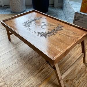 Bamboo Bed Tray Table for Eating TV Breakfast Tray - China Bamboo Chopping  Cheese Board and Bamboo Cutting Board price