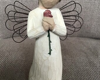 Willow Tree Figurine ‘Loving Angel’ by Susan Lordi 2002 5.5 ins h Unboxed
