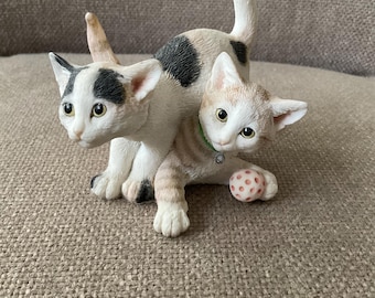 Unusual Country Artists - A Breed Apart Stylised Cat /kitten Named