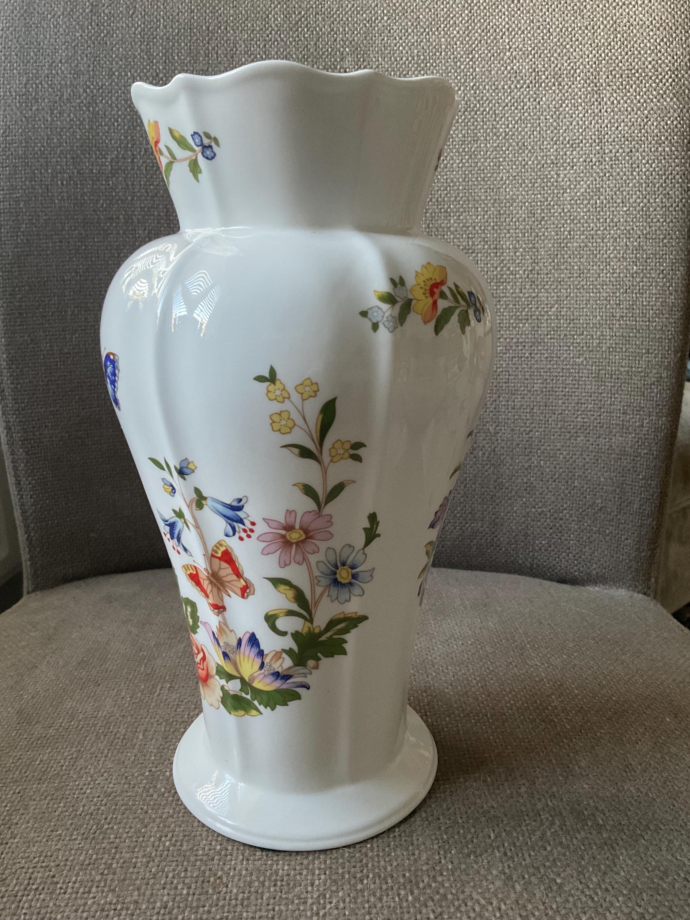 エインズレイ「コテージガーデン」大型花瓶（9インチ） - Etsy 日本