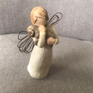 Vintage Willow Tree ‘Angel of Friendship’ Figurine by Susan Lordi Unboxed