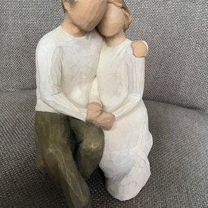 Willow Tree Anniversary Figurine by Susan Lordi 2007 (6ins h) Unboxed