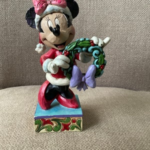 Jim Shore Walt Disney  “Season’s Greetings” Minnie Mouse Figurine S#4039034 (6 ins h)