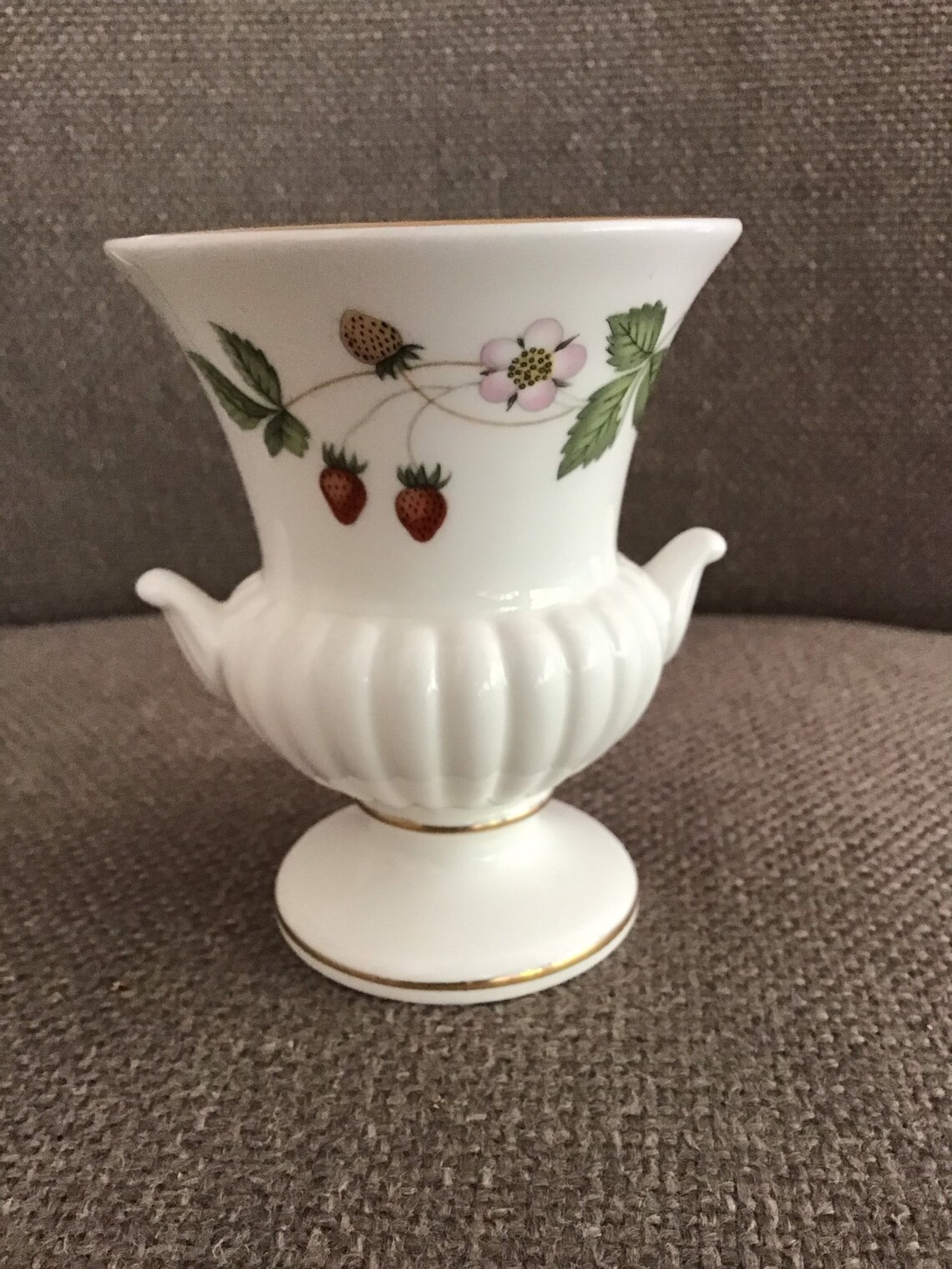 Vintage Wedgwood Wild Strawberry Miniature Urn Vase 3.5 Ins Etsy