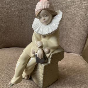 Lladro  ‘Little Jester’ 5203 Figurine - unboxed