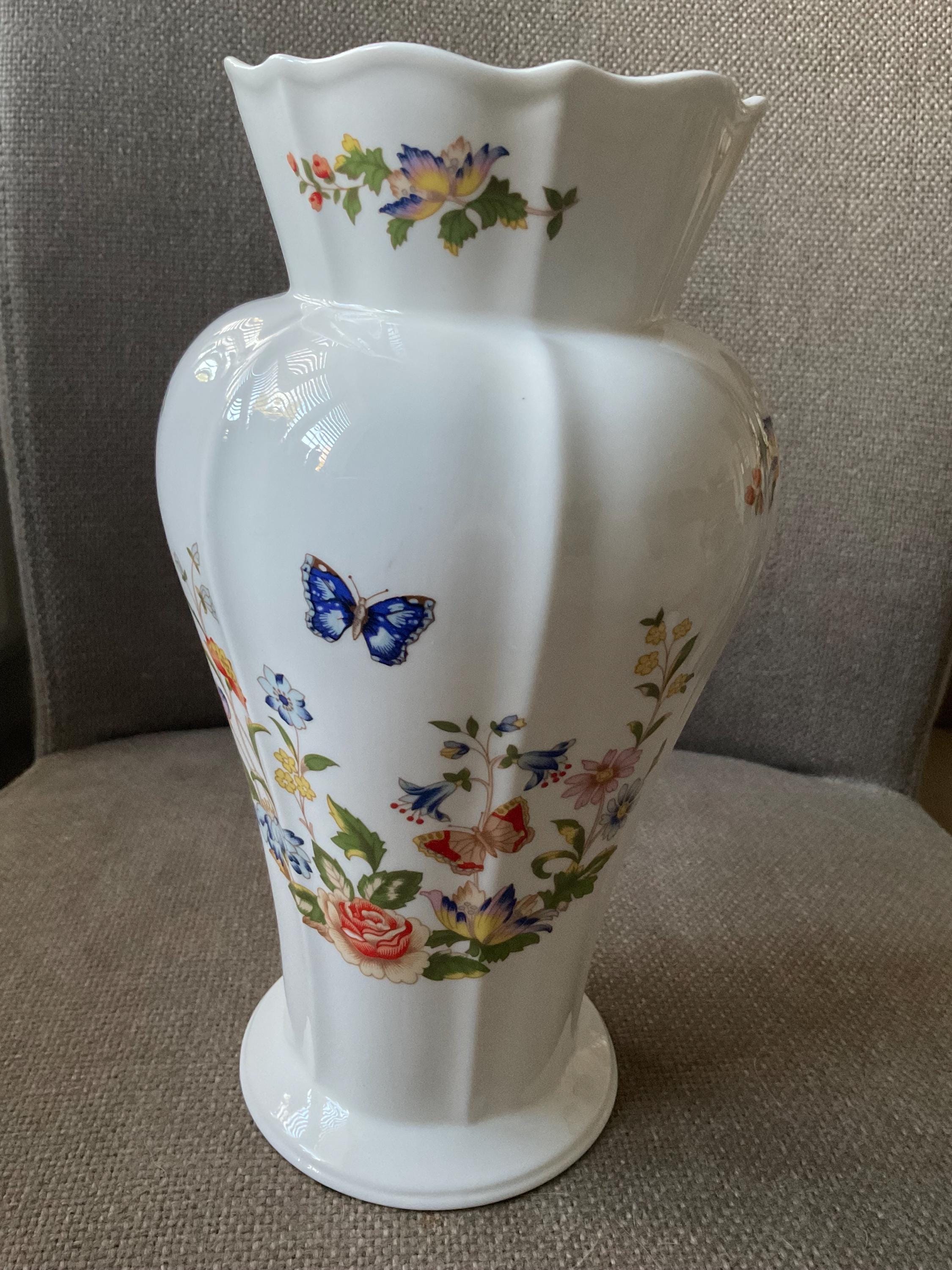 エインズレイ「コテージガーデン」大型花瓶（9インチ） - Etsy 日本