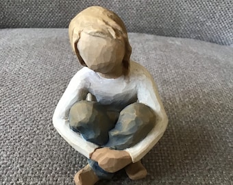 Figura de Willow Tree "Niño animado" de Susan Lordi sin caja
