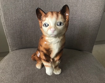 Figurine Statue Cat Kitten Sitting Name Ginger Hand Painted and