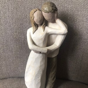 Vintage Willow Tree ‘Together’ Figurine by Susan Lordi  (yr. 2000) unboxed