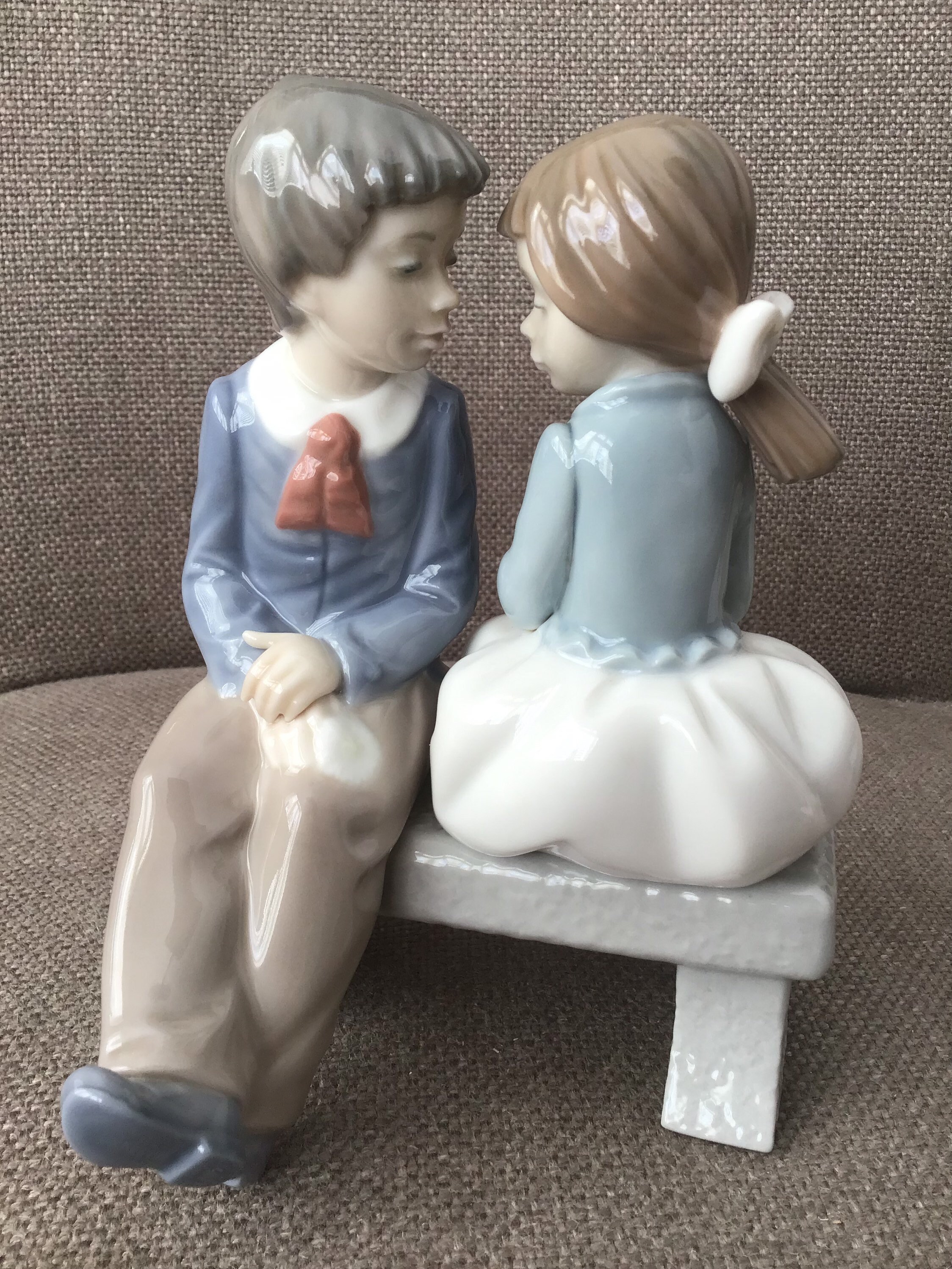 NAO by Lladro 'first Love' Figurine (1136) Unboxed 1990 - Etsy