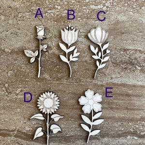 Wood Flower Cutout, Unfinished Wood Shape, Floral Craft Blank, DIY Paintable Decor, Wooden Flower for Signs, Wall Art