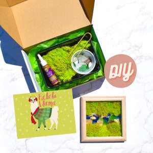 Christmas Gifts, Holiday Gifts, DIY Moss Art, DIY Kit, Moss Art, Moss Art Kit, Wall Art, DIY Moss Kit, Diy Kits for Adults, Diy Gift