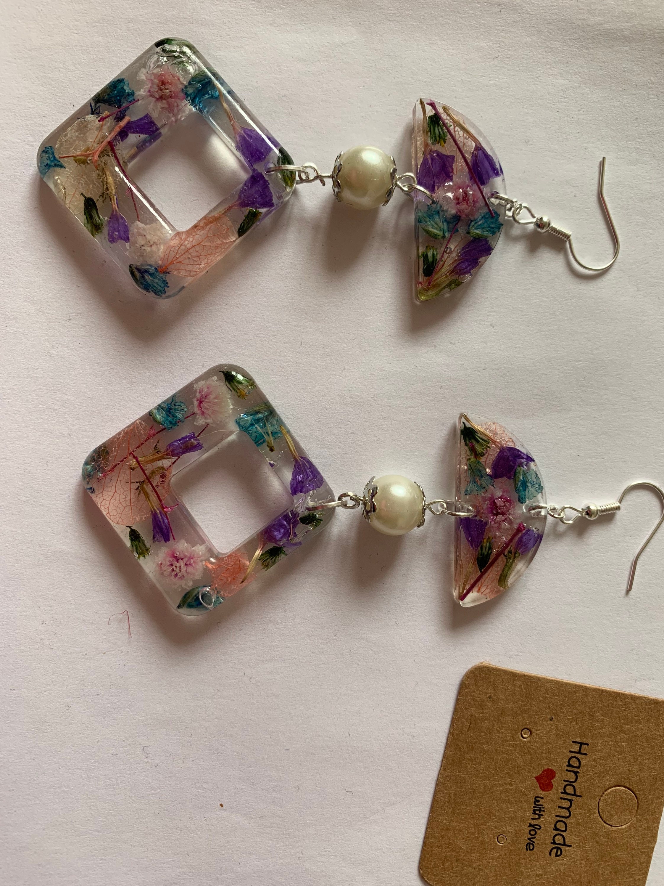 Resin and dried flower drop earrings Etsy