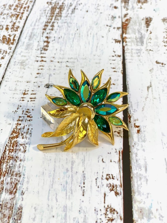 Vintage Sphinx Brooch / Sphinx Brooch / Green Sphi
