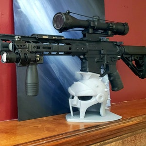 Limited Edition Gladiator Helmet Horizontal 5.56/.223 Sporting Rifle Display, not 308 - 3D Printed | Spartan Straight Desktop Stand