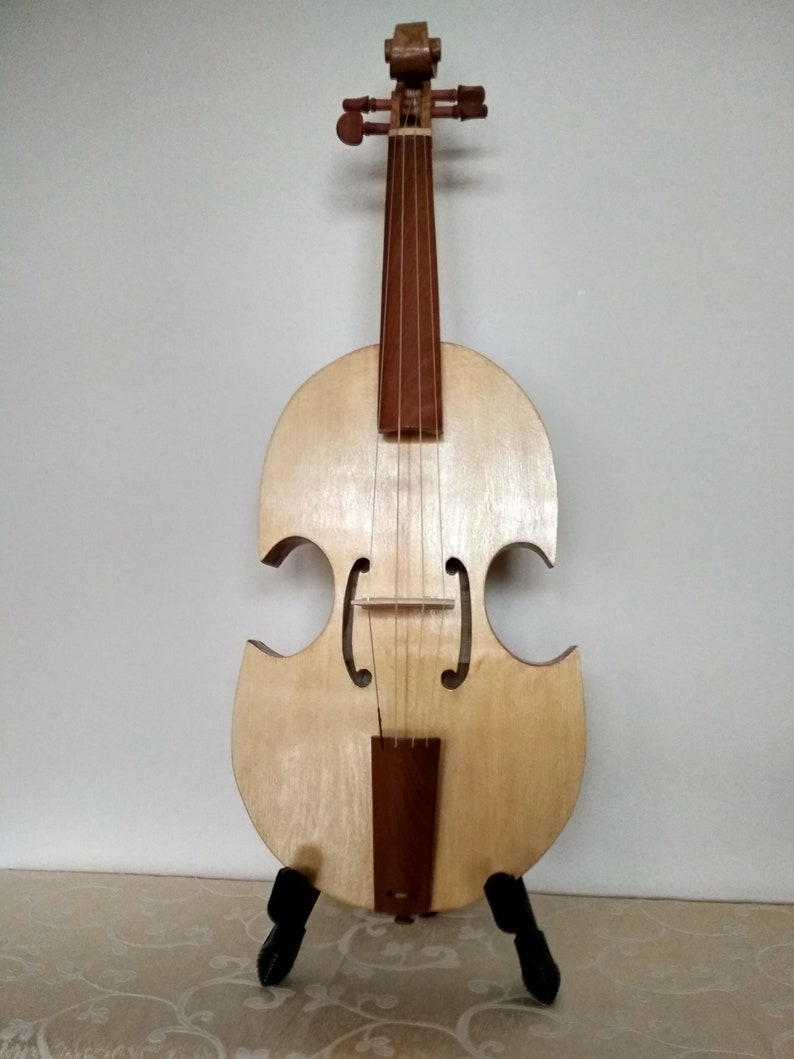 Viola da Braccio / Baroque bowed instrument / Violin image 1
