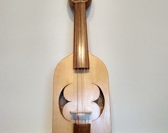 Vielle / Medieval bowed instrument / Violin / Fiddle