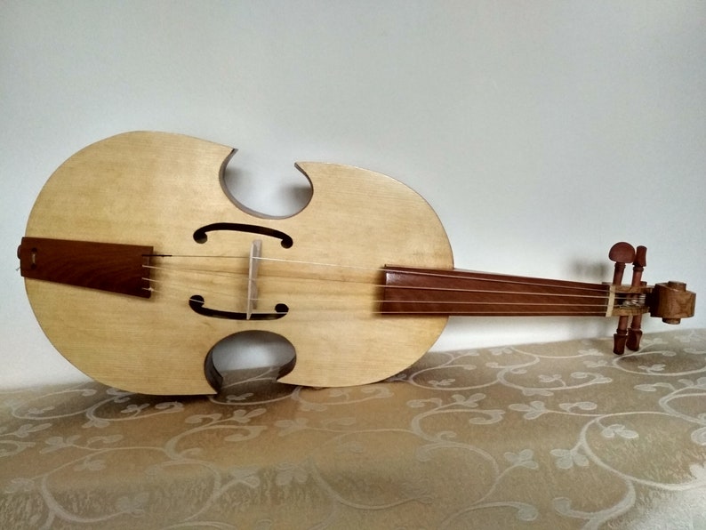 Viola da Braccio / Baroque bowed instrument / Violin image 2