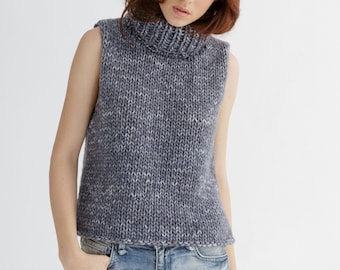 Sleeveless sweater knitting pattern for women | chunky sweater knit design