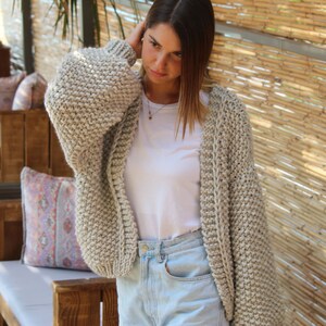 Chunky cardigan knitting pattern for women