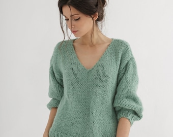 knit v neck sweater