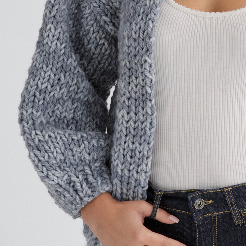 Chunky cardigan knitting pattern for women