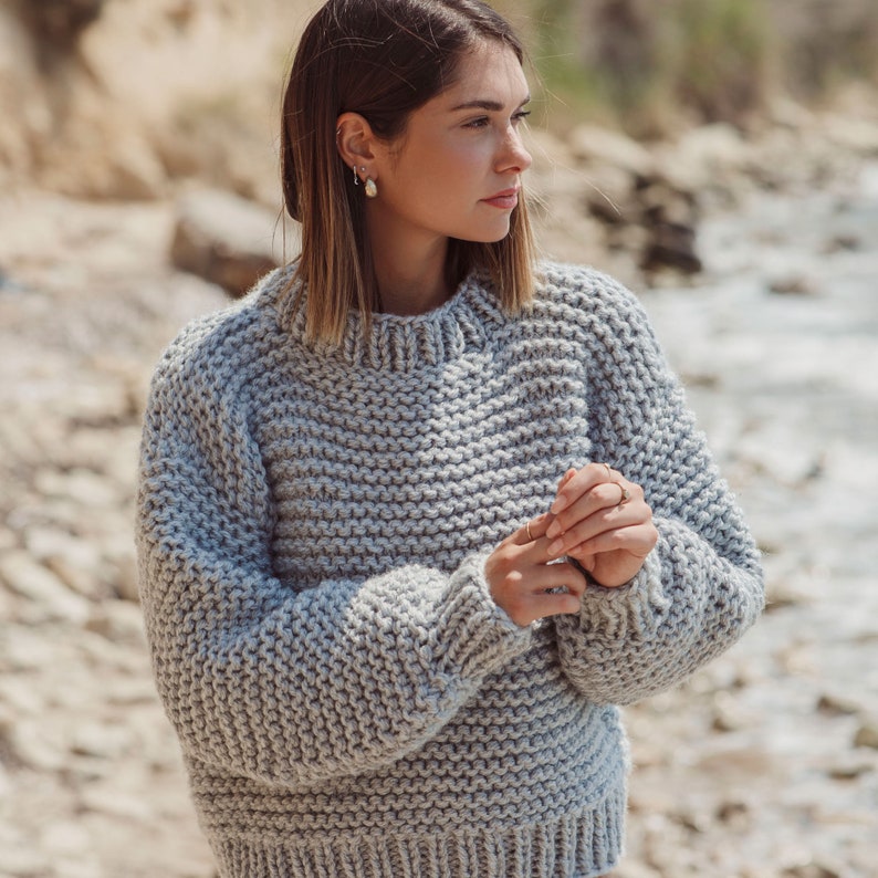 Chunky sweater digital knitting pattern