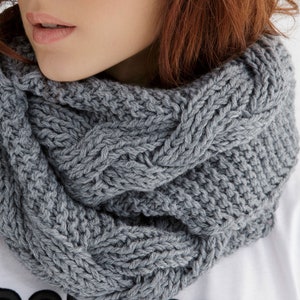 Infinity scarf knitting pattern Scarf knitted pattern pdf image 4