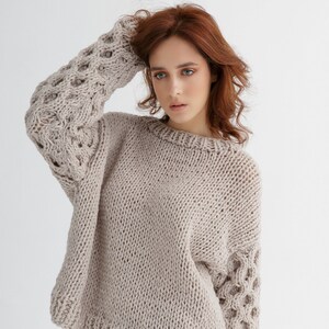 Chunky sweater knitting pattern for women Crew neck sweater pdf image 2