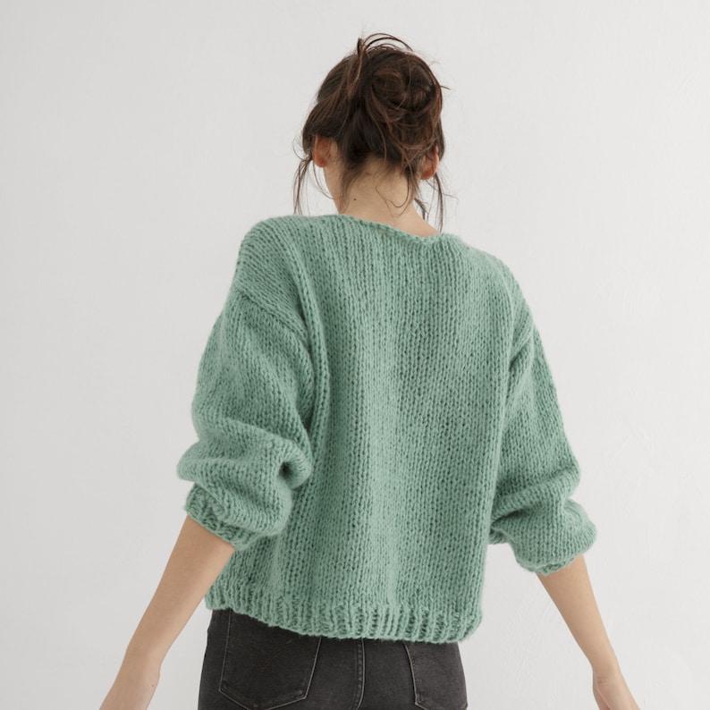 Modèle de tricot pour pull à col en V Modèle de pull en tricot pdf image 7