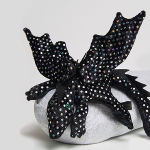 Shoulder dragon, black with sequins and spiky crest, baby dragon