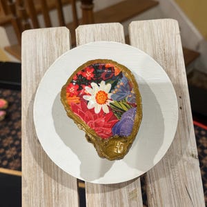 oyster art, hand painted fresh LA oysters, wall art, oysters, shell art