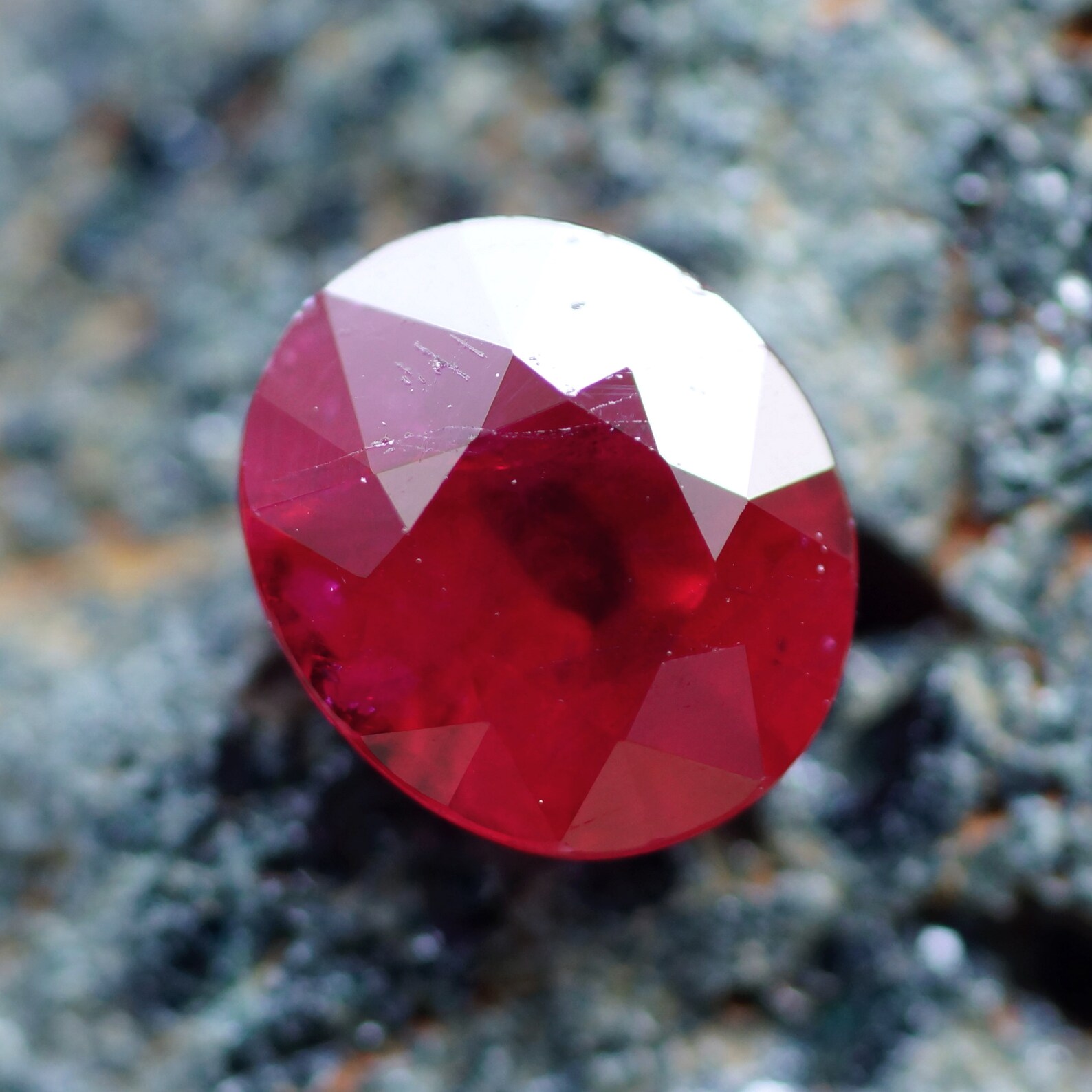 6.6x5.7 Red Ruby, Normal Heat Treatment, July Birthstone, Oval Shape ...