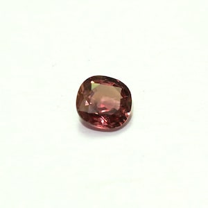 Zaffiro taglio cuscino marrone rossastro, gemma singola sciolta, 5.1X5.1X2.7 per la creazione di gioielli 0,66 ct. (FM1769)