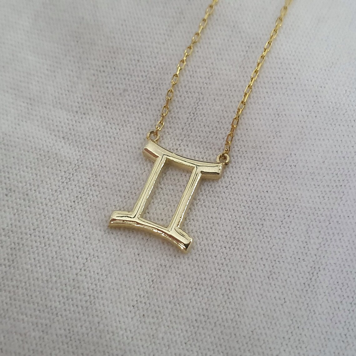 10k 14k 18k Solid Gold Gemini Necklacezodiac Necklacegemini Etsy