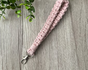 1 Dusty Pink Macrame Wristlet Keychain Handmade with Recycled Cotton and a silver metal swivel clasp. Handmade in Ontario.