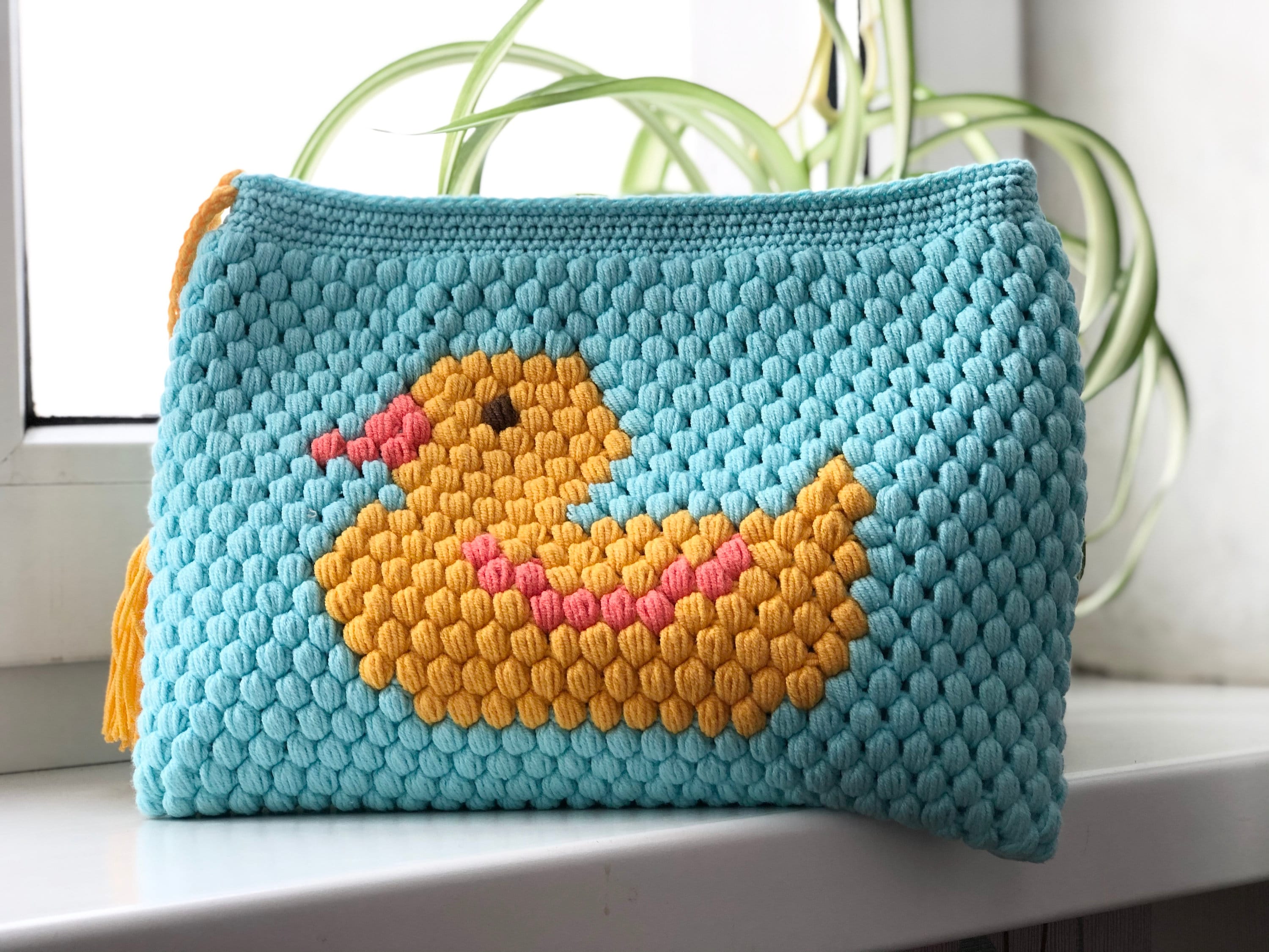 Funny Crochet Blue Makeup Bag With Yellow Duck Pattern With Zipper
