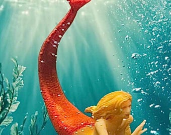 Customizable Handpainted Mermaid Figurine – Fantasy Diorama Miniature