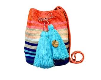 Wayuu mochila bag | Medium Traditional | Solid Strap | orange beige and blue lines