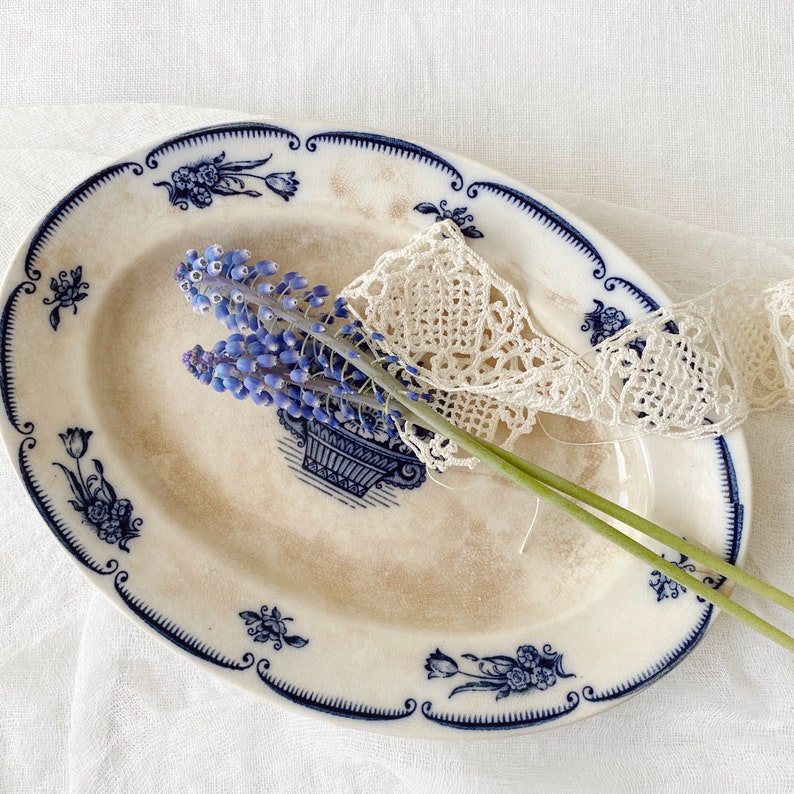 Vintage schäbige schicke blaue und weiße Teller Rustikale | Etsy