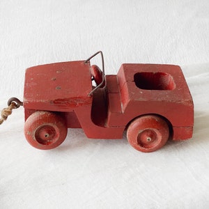 Charming old red wooden toy car | Danish handmade prisson toy early 1940&#39;ies | Vintage and Collectible hand carved wooden toy jeep