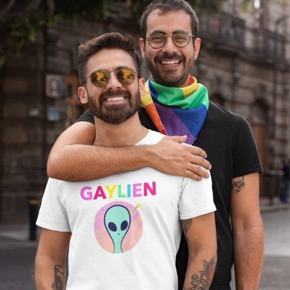 Gaylien Funny Gay Alien Gift Lgbt Gay Pride Month T-Shirt Gaylien Funny Gay Alien Gift Lgbt Gay Pride Month T-Shirt