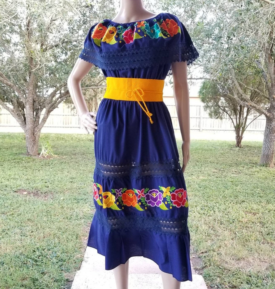 Mexican Campesina Dress Mexican Embroidered Dress Fiesta | Etsy