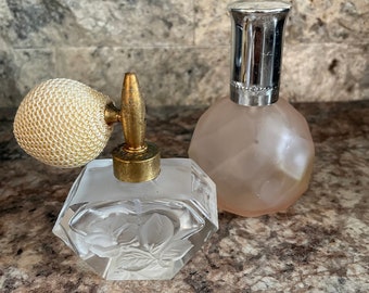 Vintage Glass Vanity Bottle Set | Etched Floral Atomizer + Frosted Pink | Shabby Chic Perfume Bottles | Vanity Tray Decor | Gift for Her