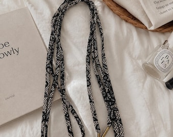 Black Pattern Shoelaces – 1/4" Laces, Neutral Design, Minimal Natural Style